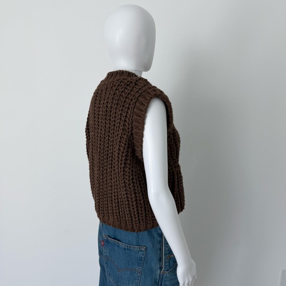 Zara Brown Knit Sweater Vest with Gold Buttons - Picture 5 of 7